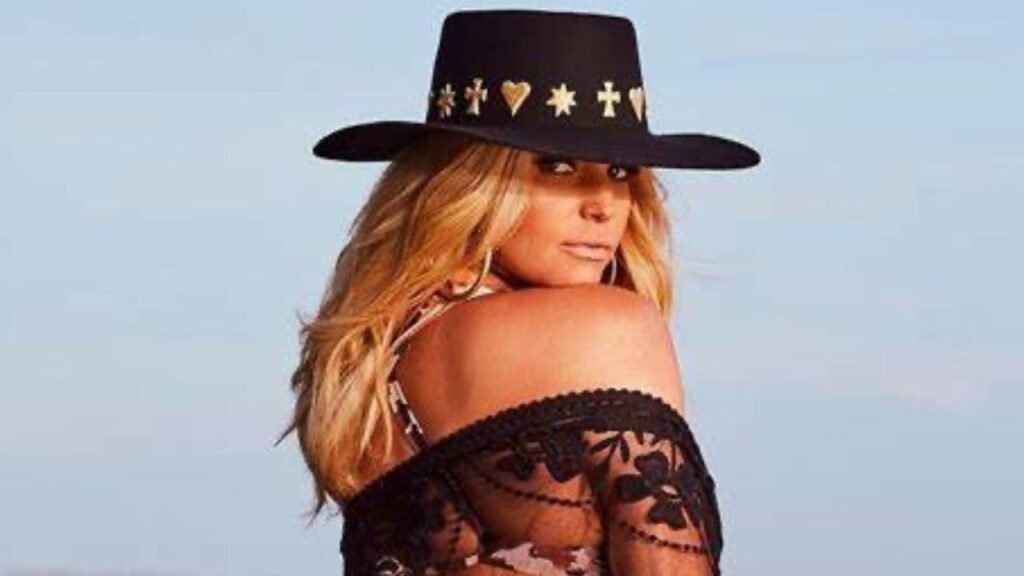 Jessica Simpson explores her relationship with Eric Johnson in new song “Fade,” shedding light on their marriage and current bond