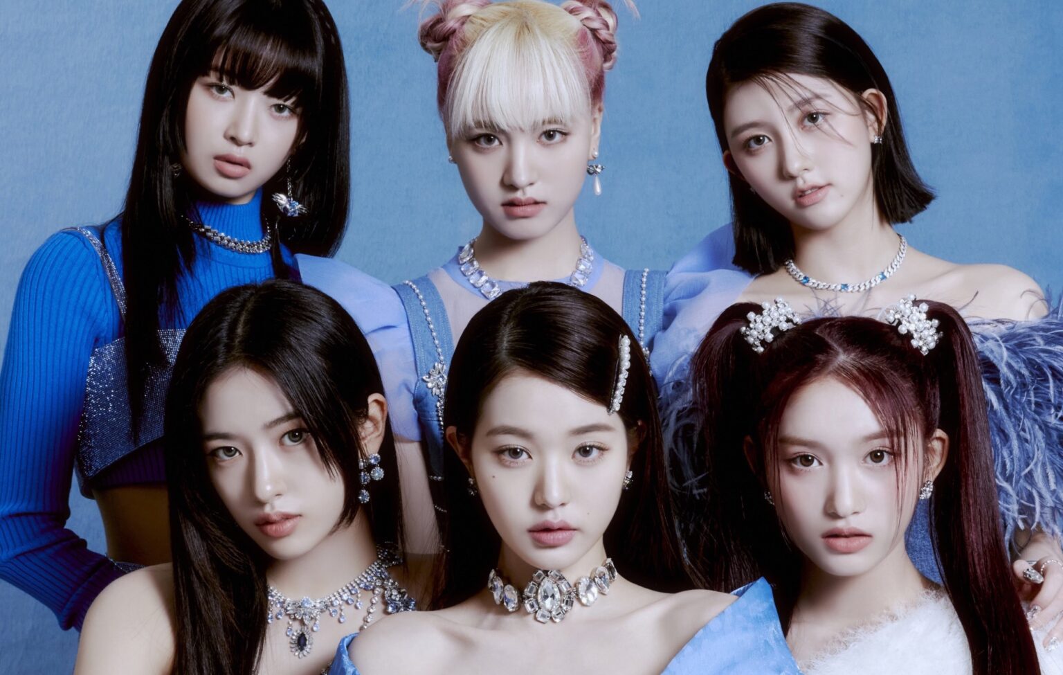 IVE is gearing up to dominate the music scene with Wonyoung and Liz contributing songwriting to IVE SECRET. Photo: Starship Entertainment