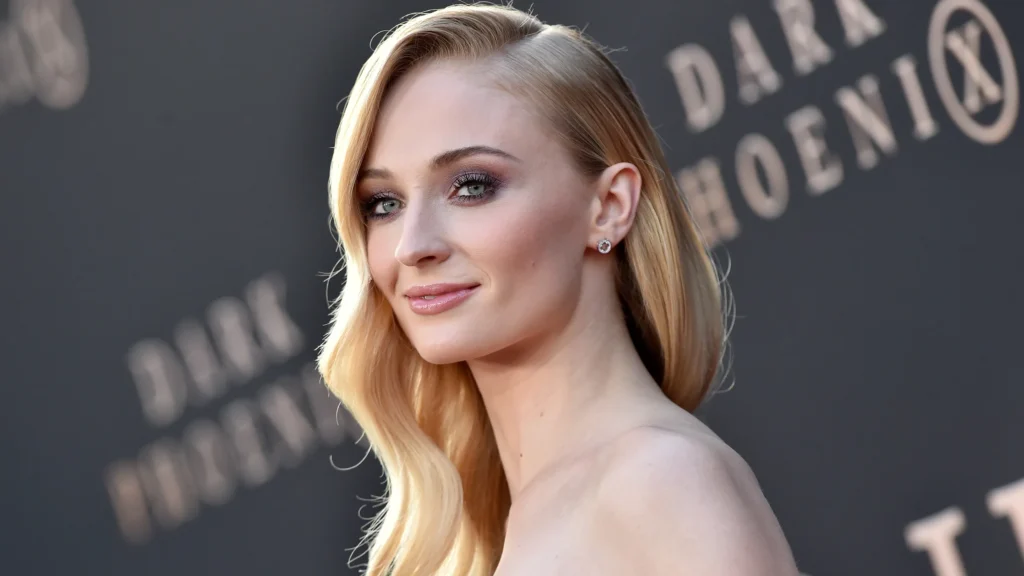 Sophie Turner clapped back at online trolls who shamed her of being a bad mother with a fiery response that had fans cheering. Photo: Getty